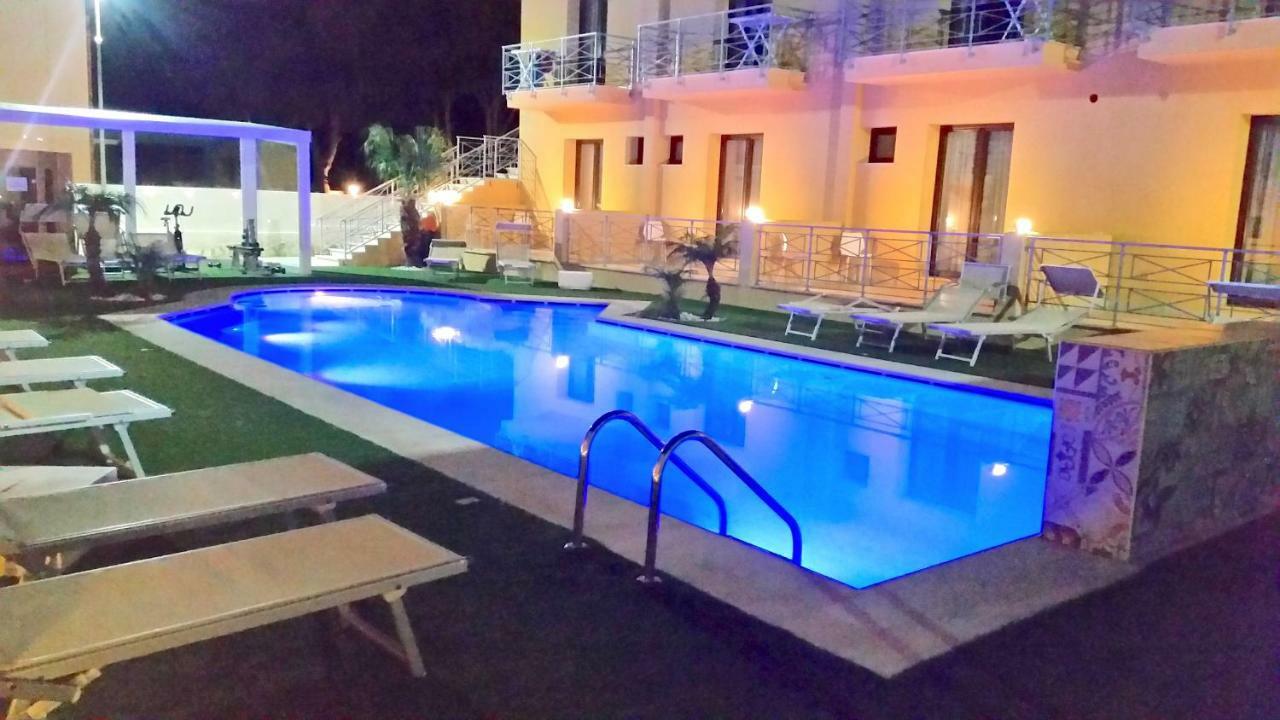 Residence Le Piscine Сан-Віто-Ло-Капо Екстер'єр фото